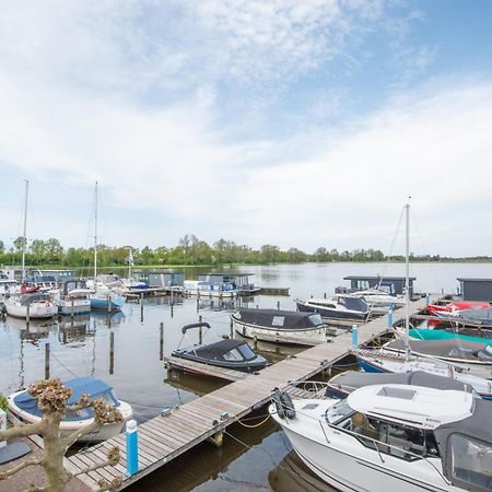 Meerzicht 24 - Luxury Family Accommodation With Beautiful Lake Side View Uitgeest Eksteriør bilde