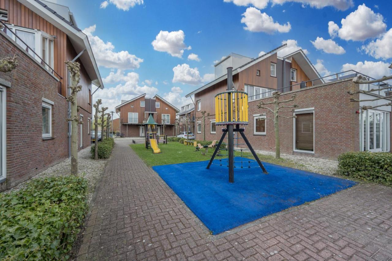 Meerzicht 24 - Luxury Family Accommodation With Beautiful Lake Side View Uitgeest Eksteriør bilde